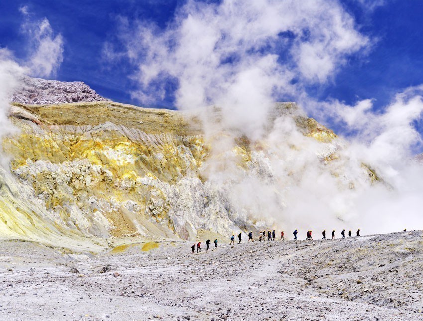 Exploring White Island (Whakaari) - an active andesite stratovolcano, situated 48 km (30 mi) from the east coast of the North Island of New Zealand | 7 Awesome Things to Do in New Zealand