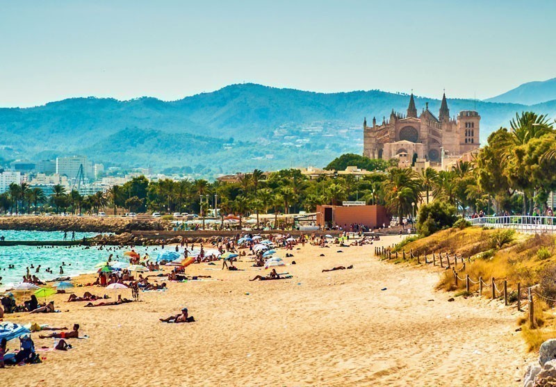 View of the beach of Palma de Mallorca, Balearic islands | 10 Best Places to Visit in Spain