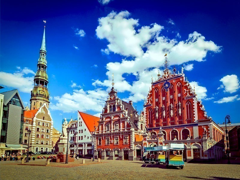 Amazing view of Riga Town Hall Square, Latvia | What to Do in Riga in 3 Days