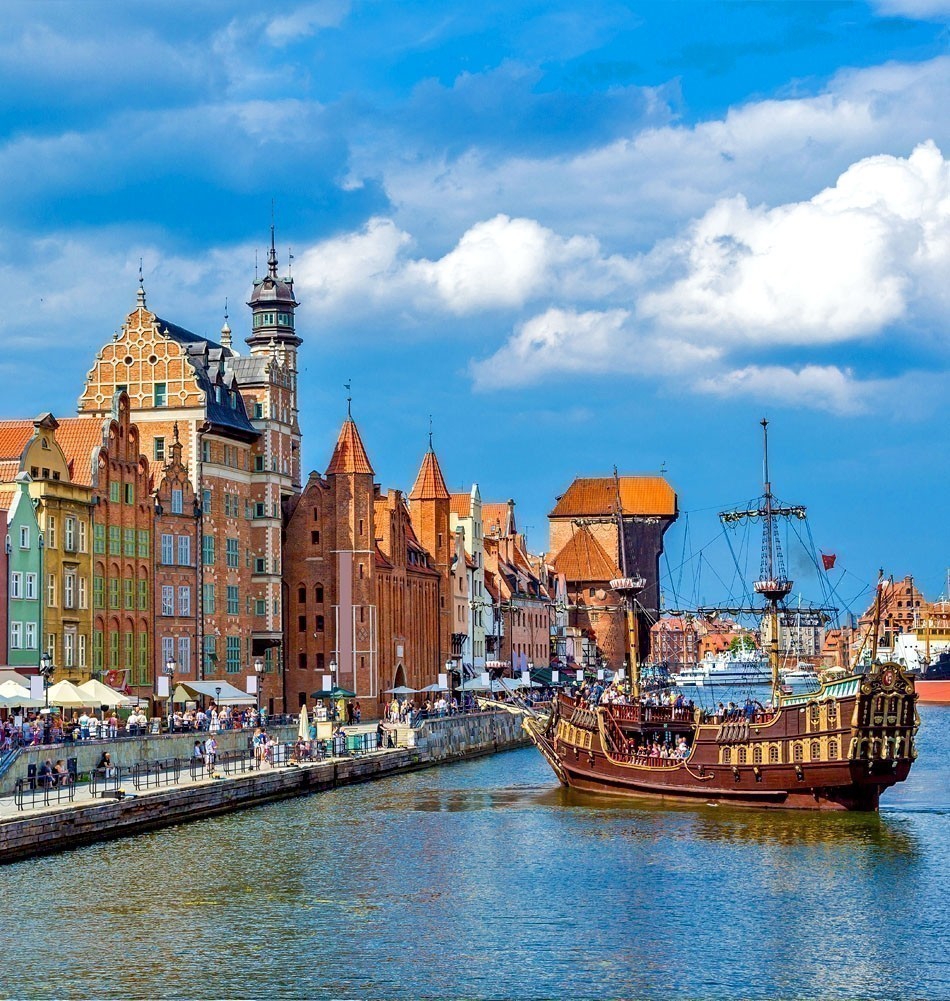 Colourful historic houses in port of Gdansk, Poland | TOP 10 Most Romantic European Cities You Must Visit