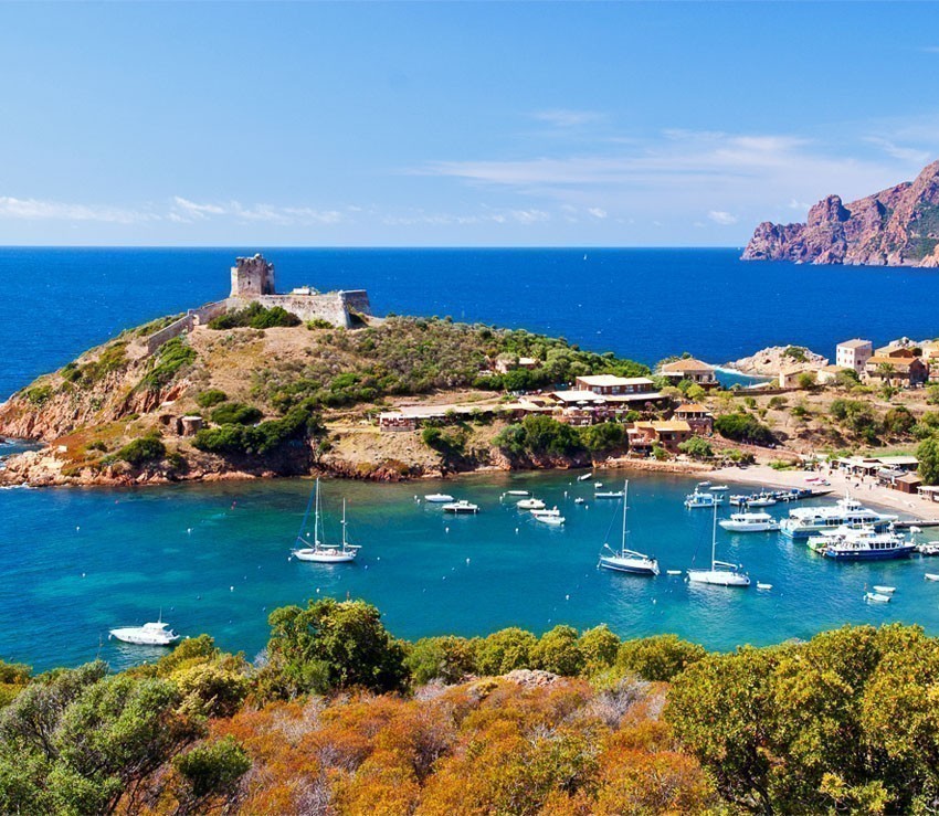 Girolata bay in natural reserve of Scandola, Corsica | France Travel Guide